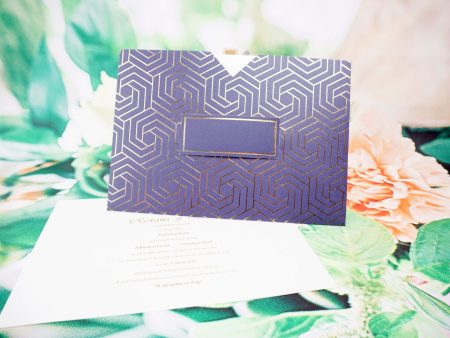 Invitatii nunta cu carton mat si eticheta pentru numele invitatilor 23 x 16 cm