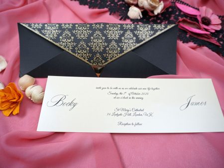 Invitatii nunta plic negru cu auriu 26.5 x 9 cm