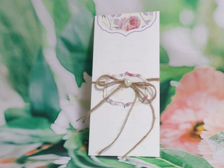 Invitatii nunta elegante cu snur si perla 22 x 10 cm