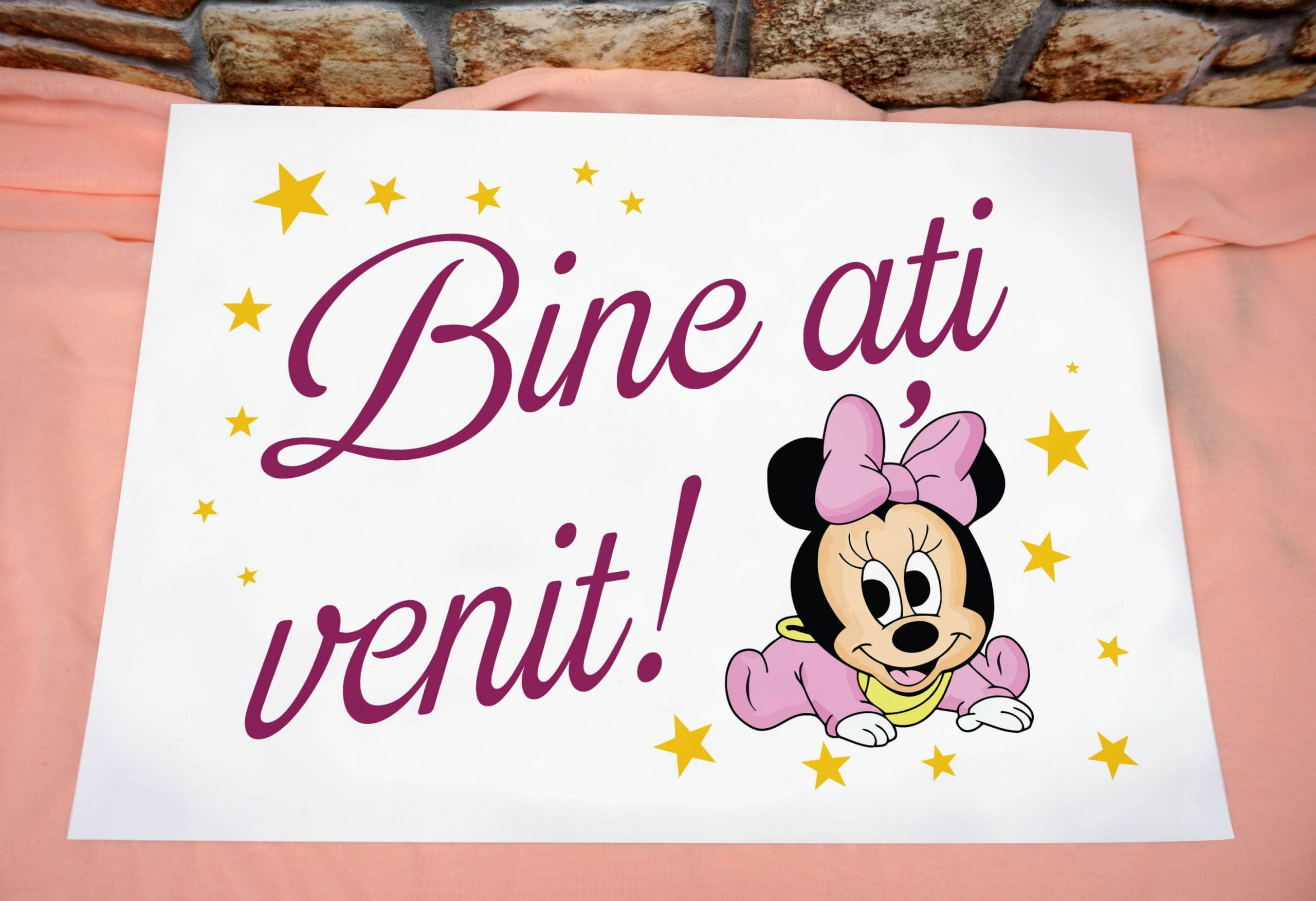 Placute Bine ati venit botez fete stelute galbene si Minnie Mouse Placute Bine ati venit botez fete stelute galbene si Minnie Mouse