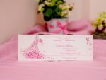 Invitatii nunta carton perlat floral cu imprimare text si plic 9 x 27 cm