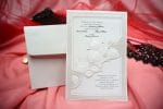 Invitatii nunta din carton mat forma trandafir 14.5 cm x 21 cm