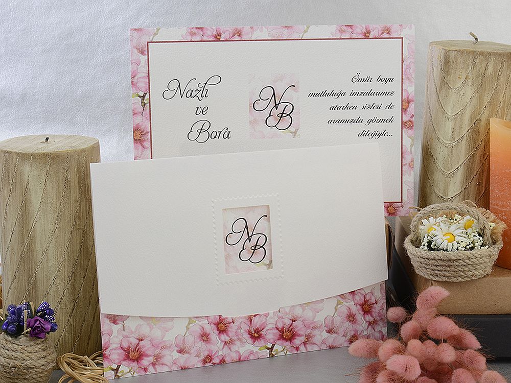 Invitatii nunta carton mat floral decupaj mijloc plic 14 x 20 cm Invitatii nunta carton mat floral decupaj mijloc plic 14 x 20 cm