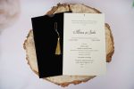 Invitatii nunta lux catifelate plic negru ciucuras aurgintiu 20.4 x 13.6 cm