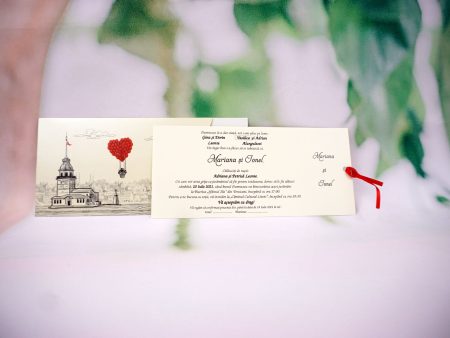 Invitatii nunta inima rosie peisaj si balon