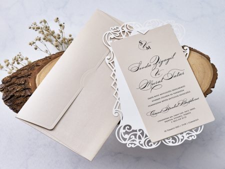 Invitatii nunta crem-gri carton sidefat relief sigilare ceara 14 x 23 cm