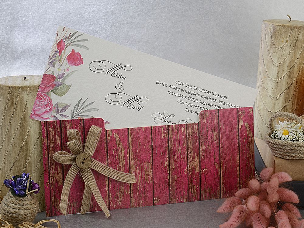 Invitatii nunta din carton mat decorate cu flori si carton exterior lucios fundita 25 x 10.5 cm Invitatii nunta din carton mat decorate cu flori si carton exterior lucios fundita 25 x 10.5 cm