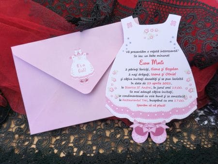 Invitatii botez rochita cu botosei 18 x 12.5 cm