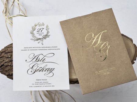 Invitatii nunta text elegant auriu 13.5 x 20 cm
