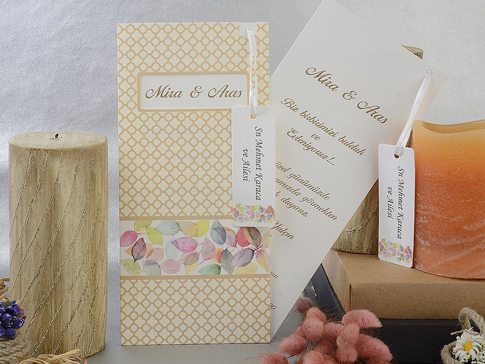 Invitatii nunta plic cu decupaj si panglica 10.5 x 22 cm Invitatii nunta plic cu decupaj si panglica 10.5 x 22 cm