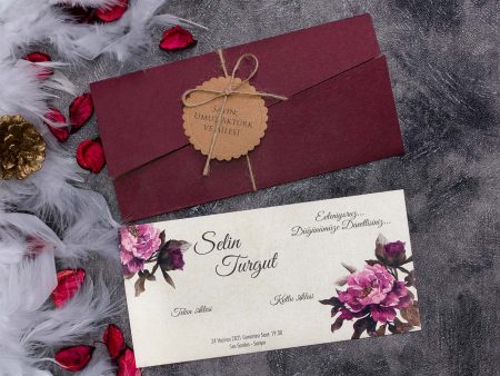 Invitatii nunta plic bordo model floral roz 19.5 x 9.4 cm