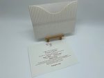 Invitatii nunta crem model argintiu 14 x 18.8 cm