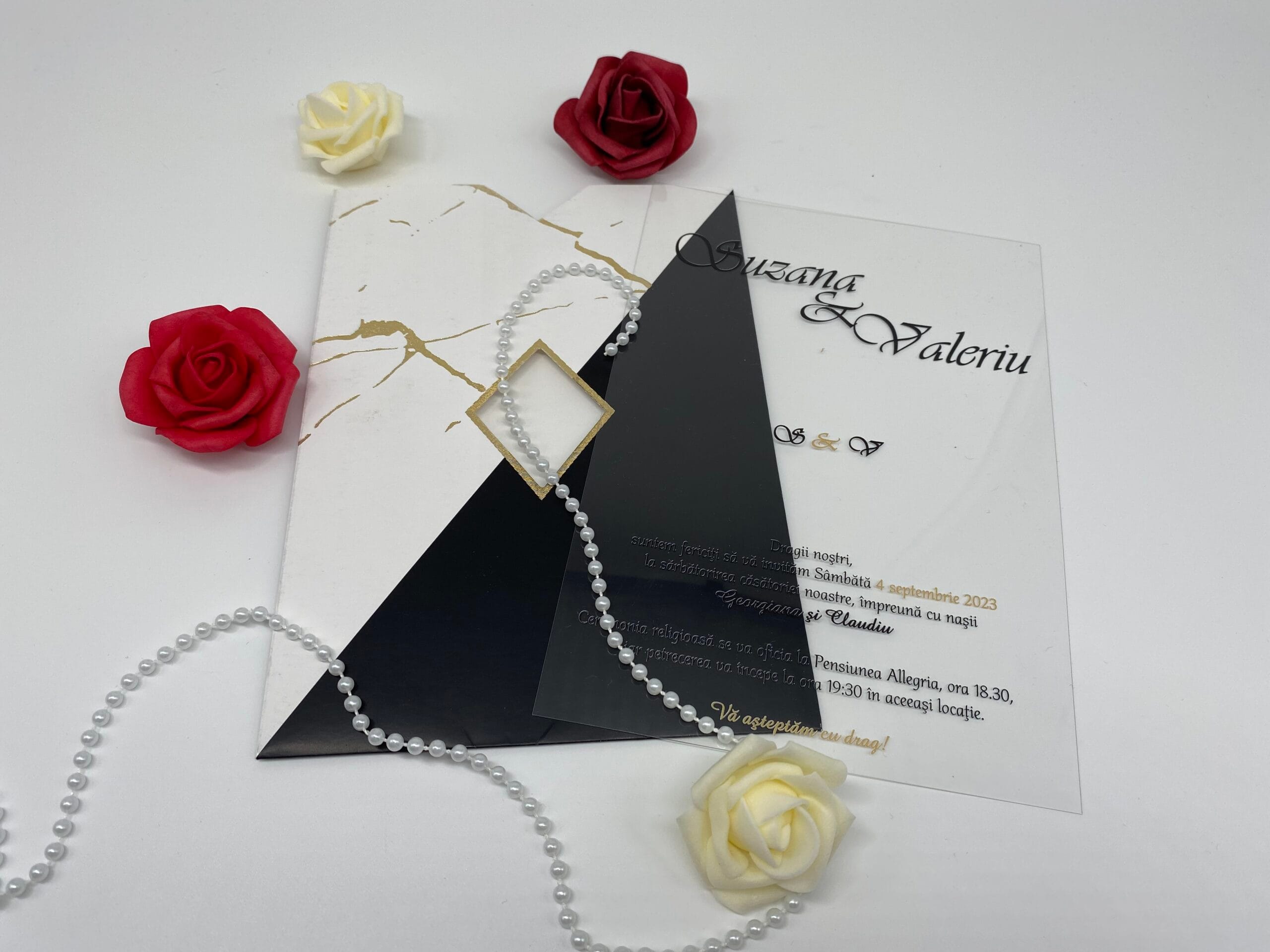 Invitatii-nunta-9215ek-4-scaled Invitatie de nunta cu plexiglas eleganta neagra cu auriu