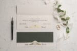 Invitatii nunta verde cu auriu personalizare inclusa in pret