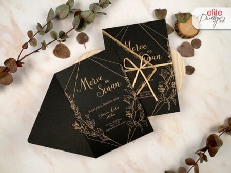 Invitatii nunta plexiglass neagra cu auriu