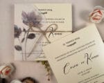 Invitatii nunta elegante crem model floral