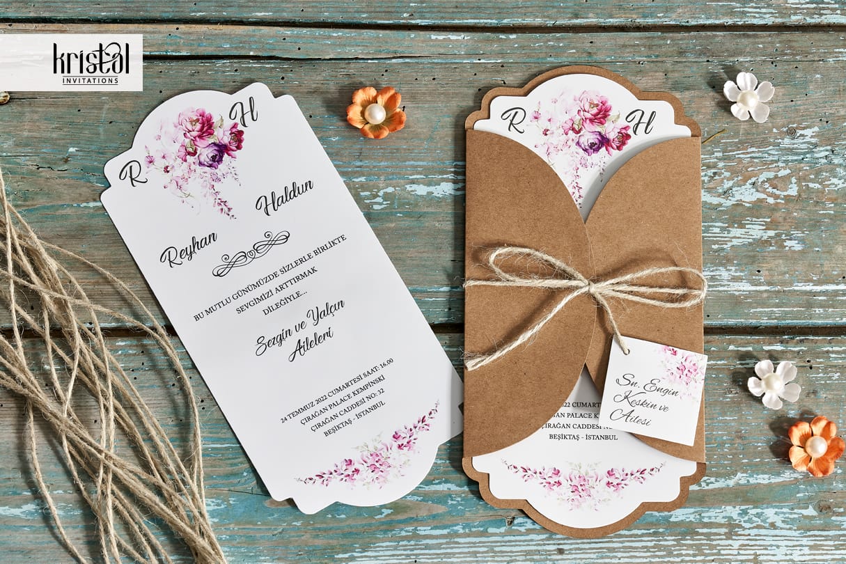 Invitatii nunta din carton craft printat cu flori Invitatii nunta din carton craft printat cu flori