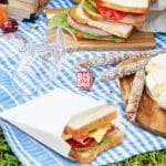 Punga alba universala - 16x6x28 cm - 1000 buc. 1 Punga alba universala – 9x25cm pt hot-dog- 2000 buc