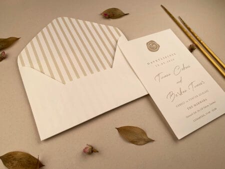 Invitații de nuntă crem elegante
