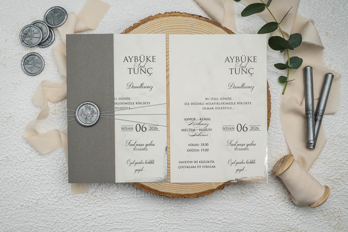 Invitatie nunta gri din carton 15x10cm ǀ e-Marturii.ro Invitatie nunta gri din carton 15x10cm ǀ e-Marturii.ro