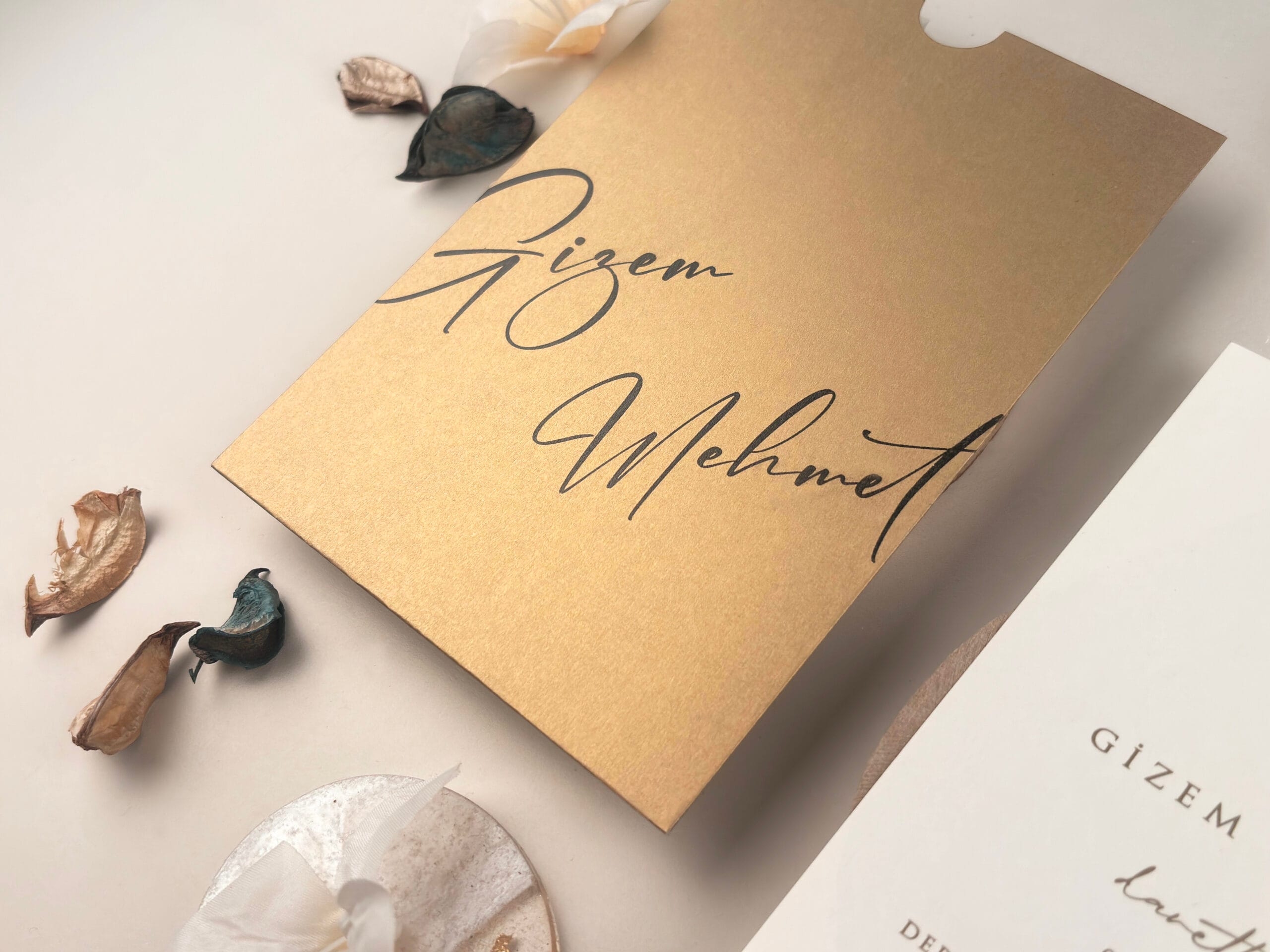 Invitația de nuntă 13331-elite: Eleganță și rafinament Invitația de nuntă 13331-elite: Eleganță și rafinament