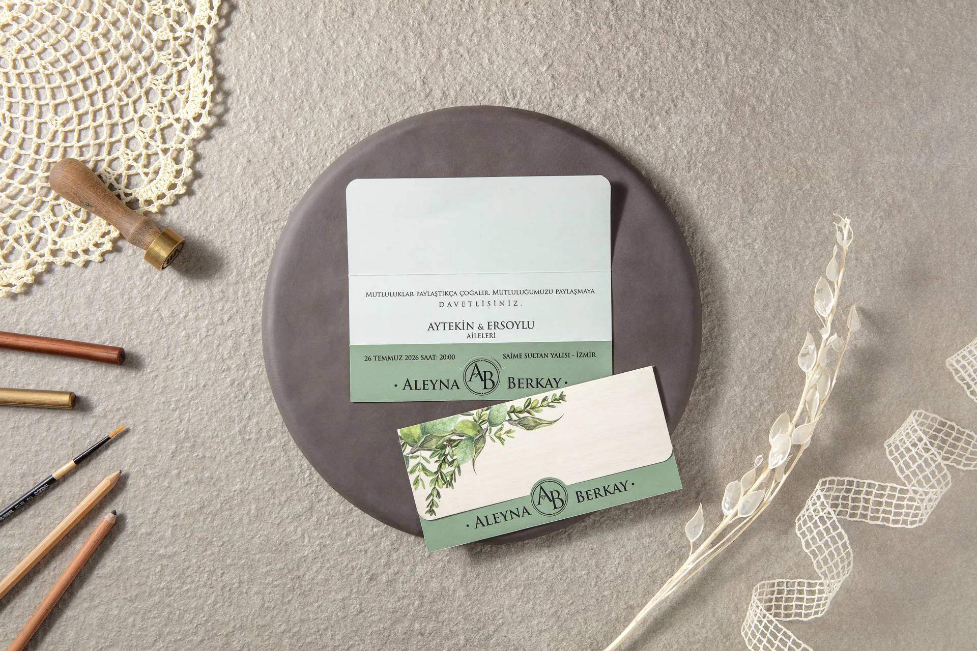 Invitatie nunta vered clasica 7048 Invitatie nunta vered clasica 7048